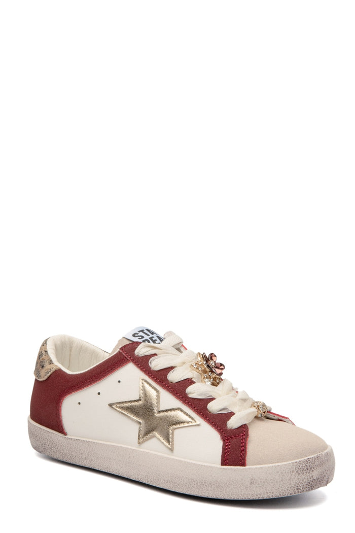 "Burgundy" spark sneakers