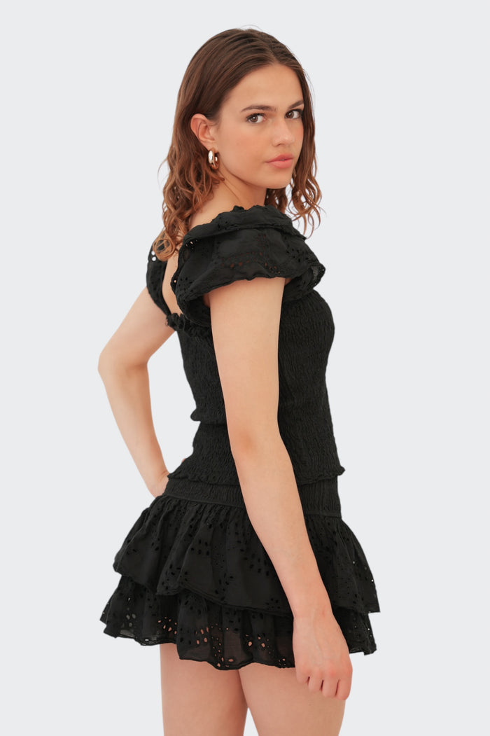 "Daydream" ruffle top black