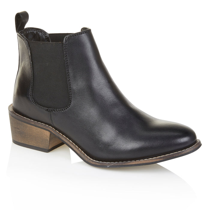 Layla Leather Chelsea Boots - Black