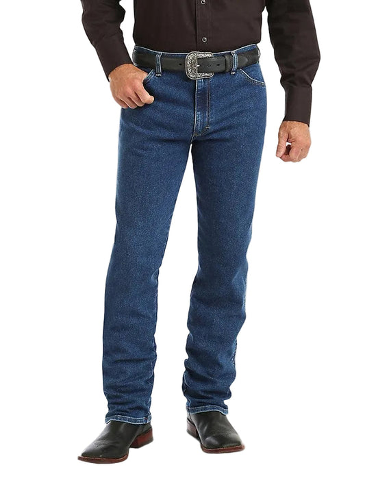 Wrangler Active Flex cowboy jean in stonewash denim, alternate view of the leg and hem