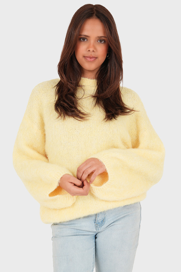"Ame" sweater light yellow