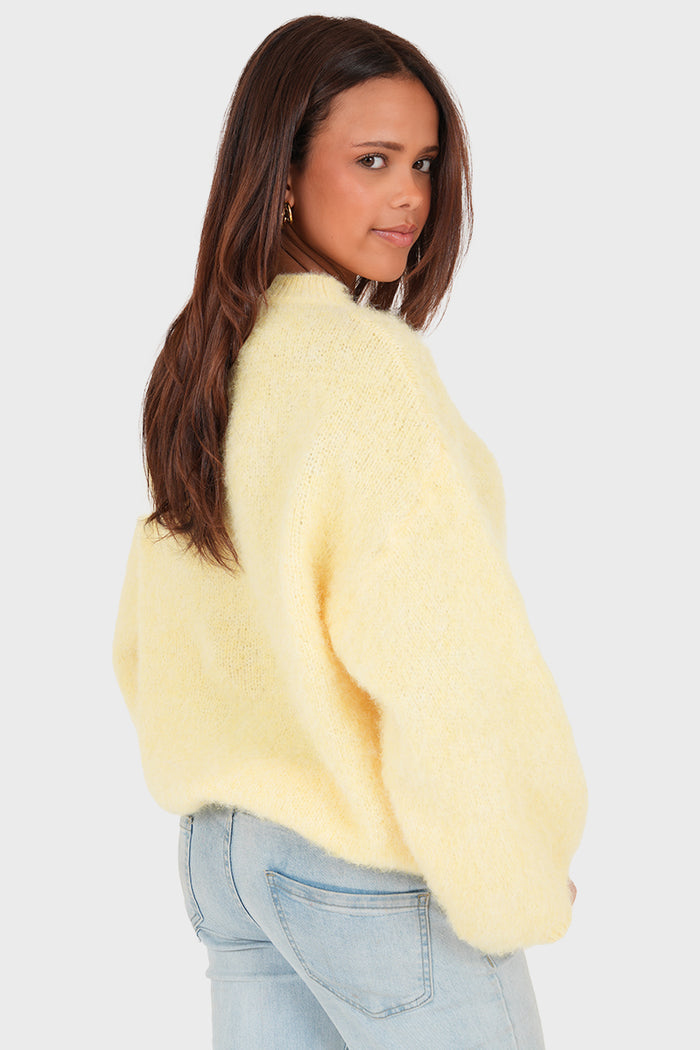 "Ame" sweater light yellow