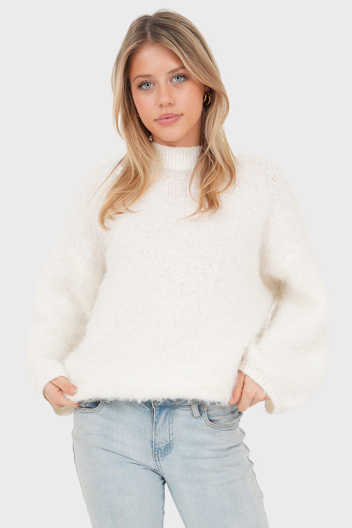 "Ame" sweater white