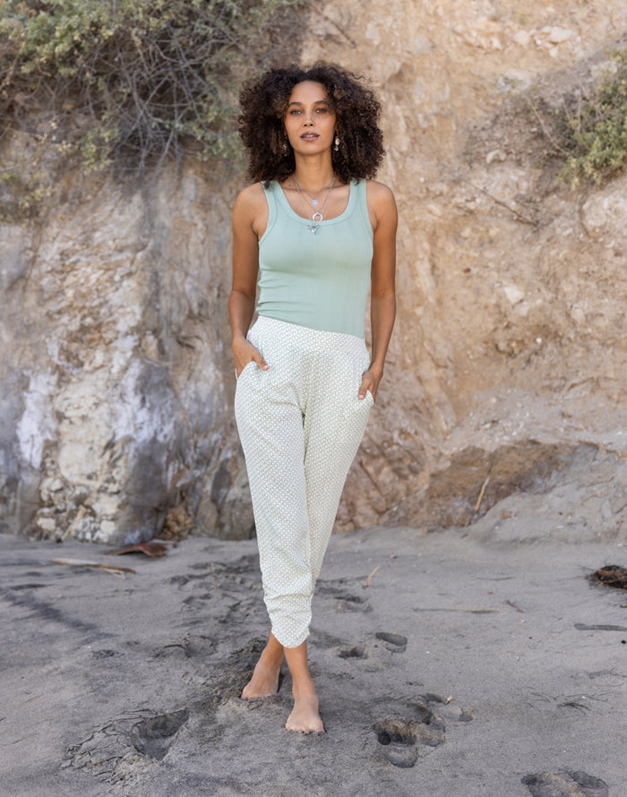Avery Beach Pant: Dk. Haze Geo - FINAL SALE