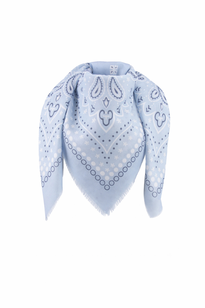 "Bandana" blue
