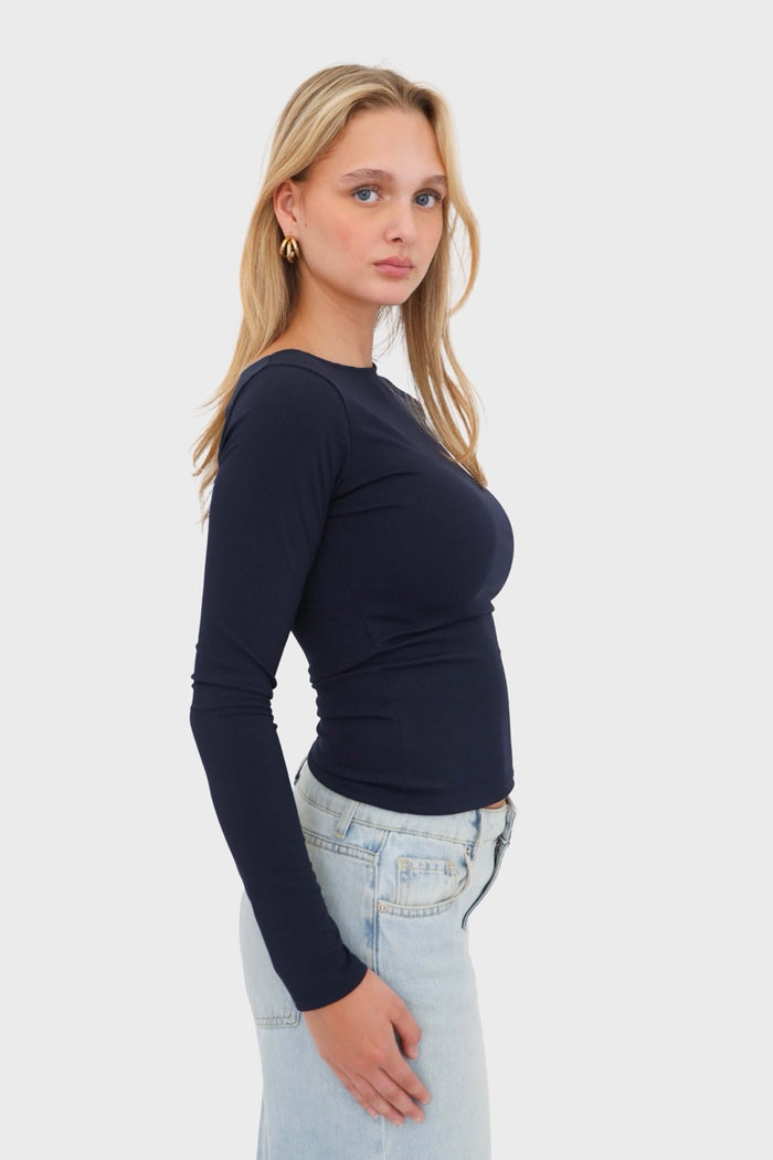 "Basic" top navy