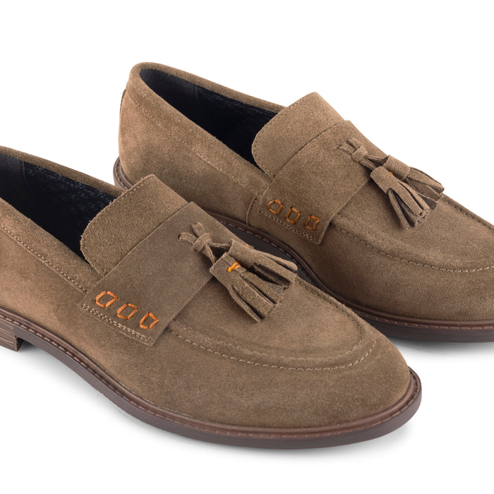 Charleston Suede Leather Tassel Loafers - Butter Brown
