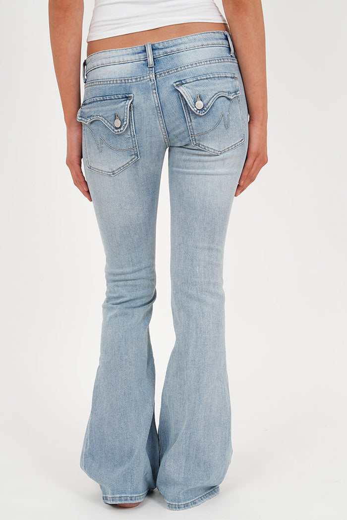 "Charlie" flared jeans light blue