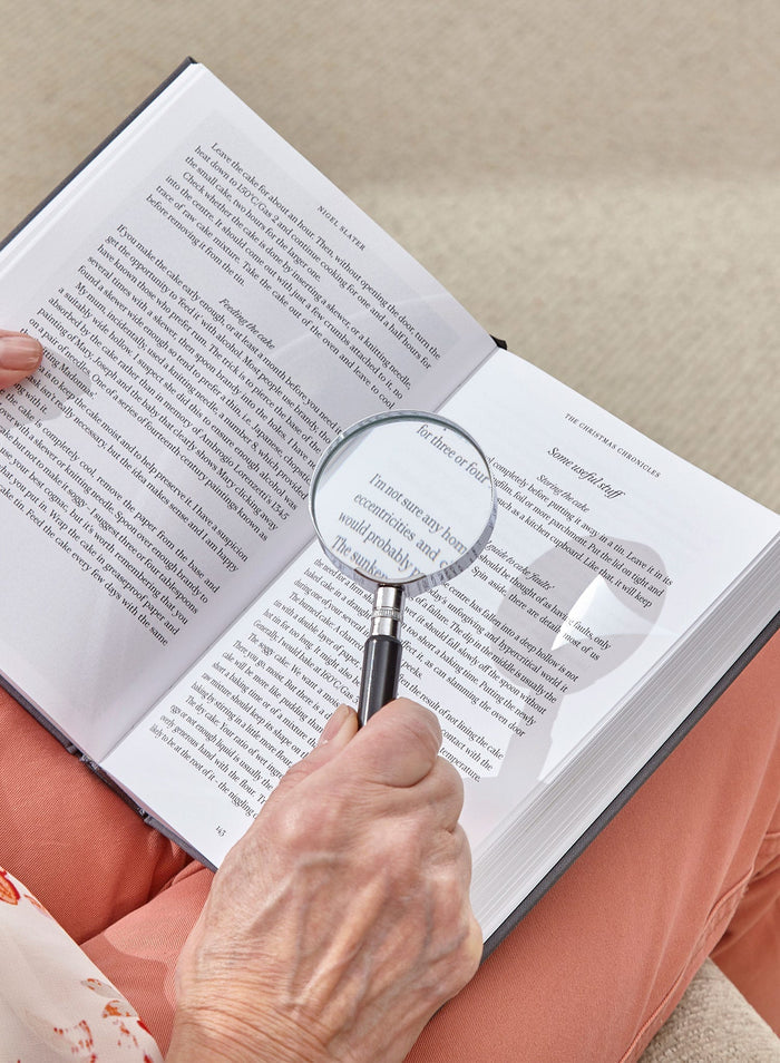 Classic Glass Magnifier