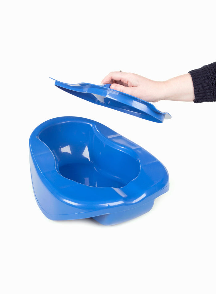 Discreet Bed Pan with Lid