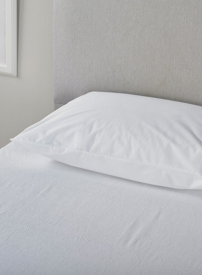 DryTec Pillow Protector