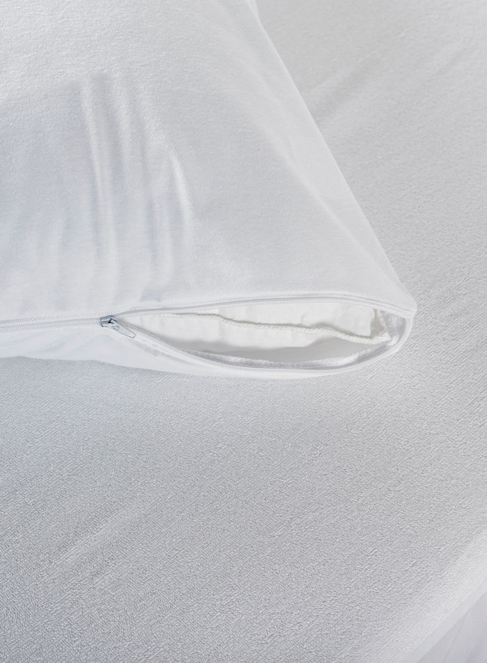 DryTec Pillow Protector