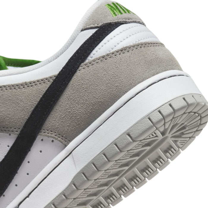 Dunk Low Pro (MEDIUM GREY/BLACK-WHITE-CHLOROPHYLL)