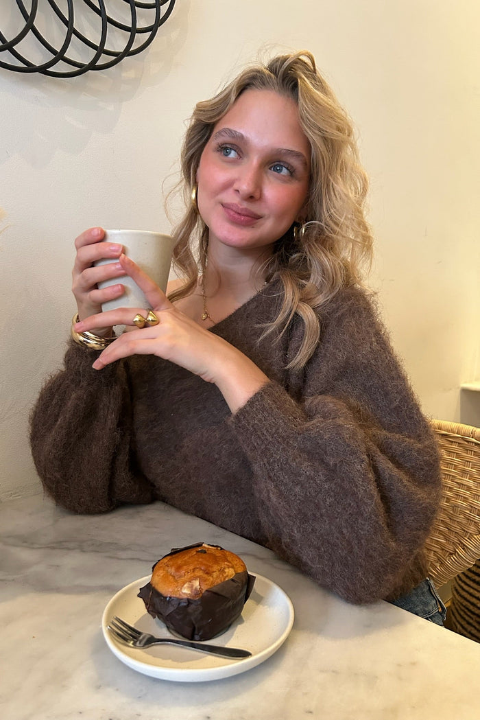 "Emmie" sweater brown
