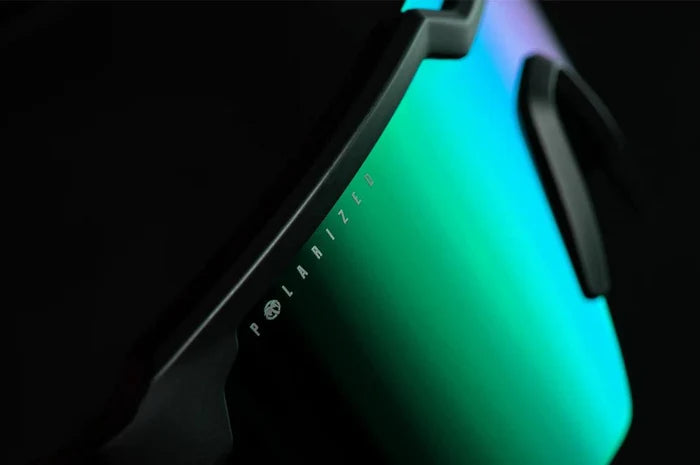 Heat Wave Future Tech Piff polarized Z87+ sunglasses, view of the mirrored lens