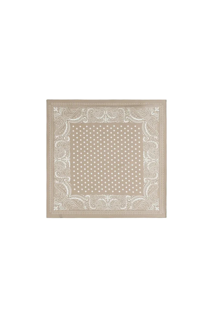 "Hazel" bandana sand