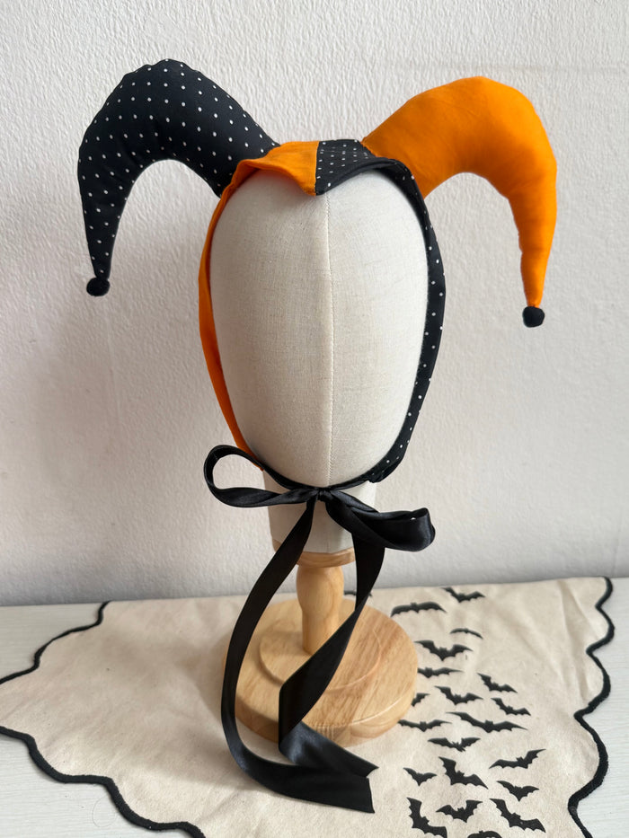 Jester Vintage Style Headband in Orange & Black