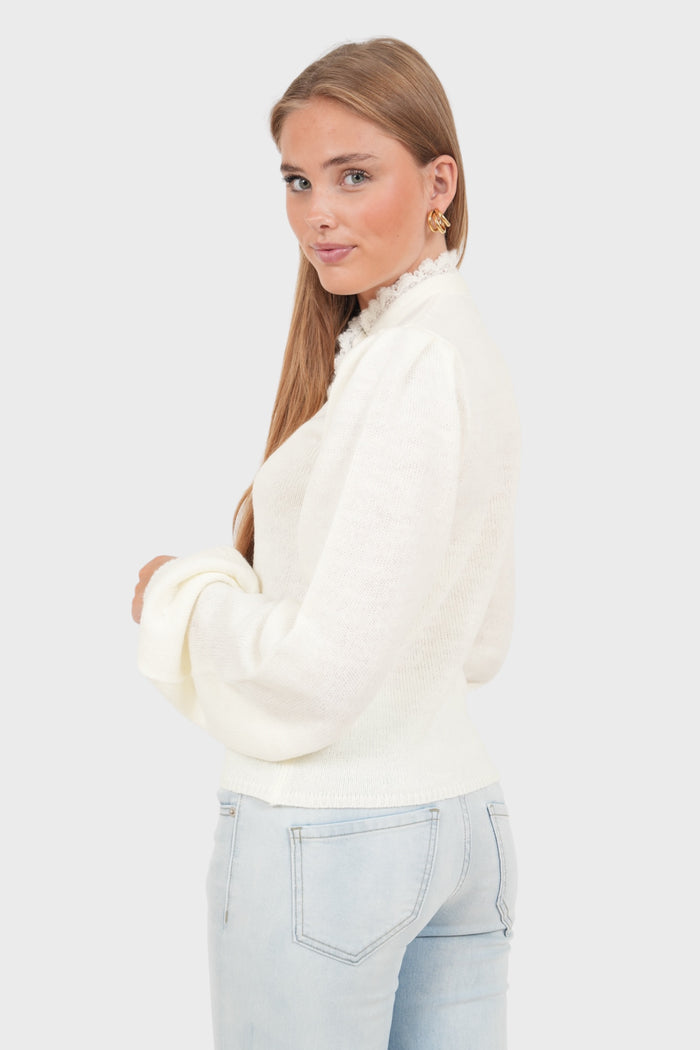 "Judith" cardigan white