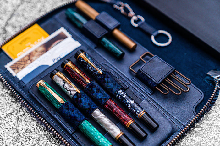 Leather Zippered A5 Leuchtturm1917 Notebook Folio - Crazy Horse Navy Blue