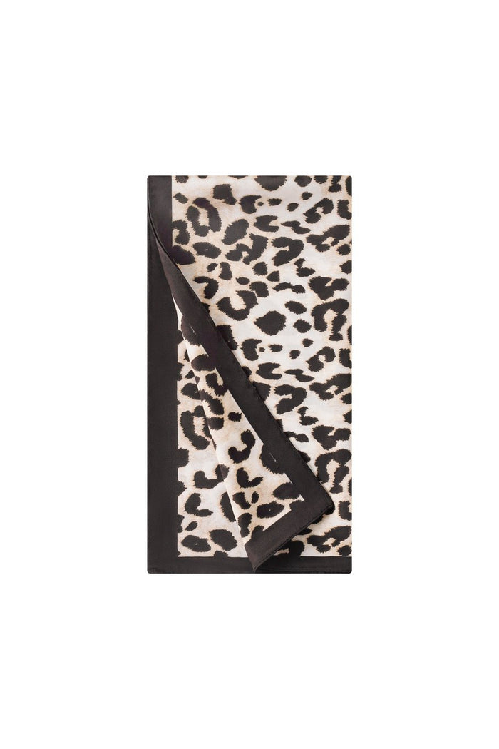 "Leopard" scarf