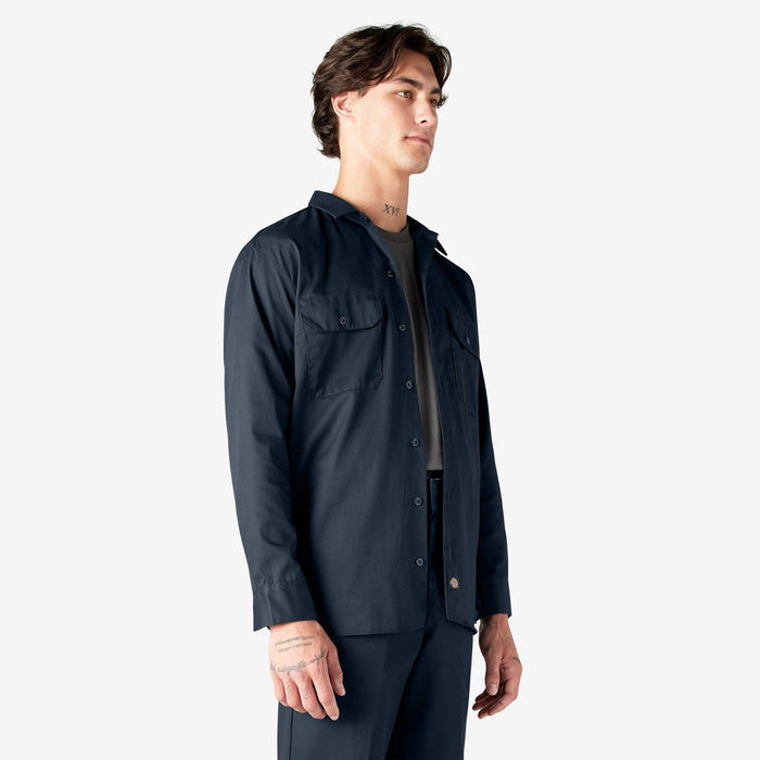 Dickies long sleeve work shirt in dark navy, additional view of the chest pockets