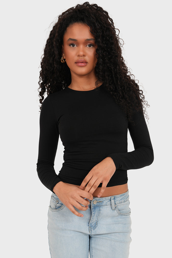 "Muse" top black