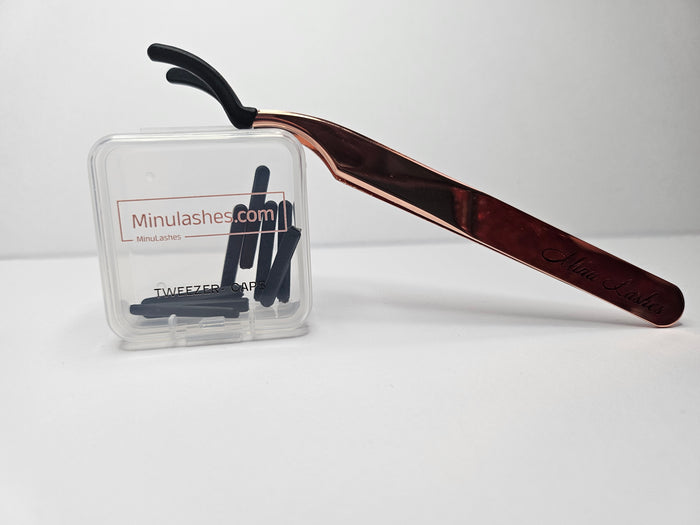 MUST-HAVE No more sticky lash applicator Set – Precision Tweezer + 5 Pairs Silicone Covers – £9.99