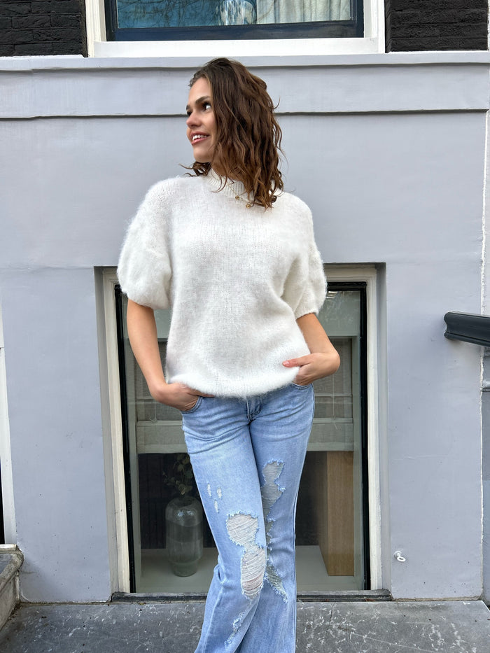 "Noor" sweater light creme