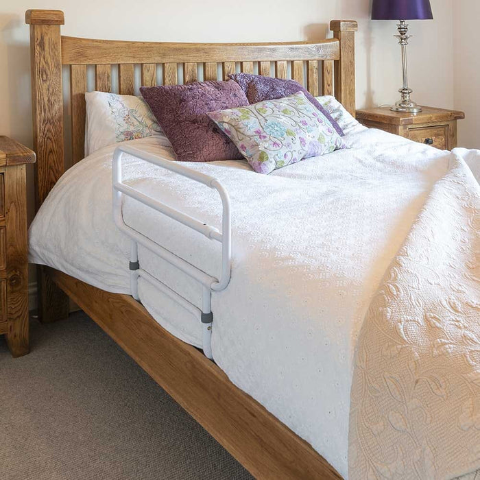 Diagram or packaging of NRS EasyFit Bedguard highlighting dimensions or features.
