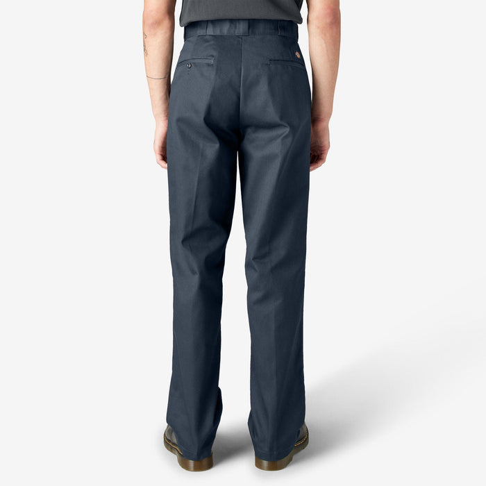 Back view of the Dickies Original 874 work pant in dark navy showing the back pockets