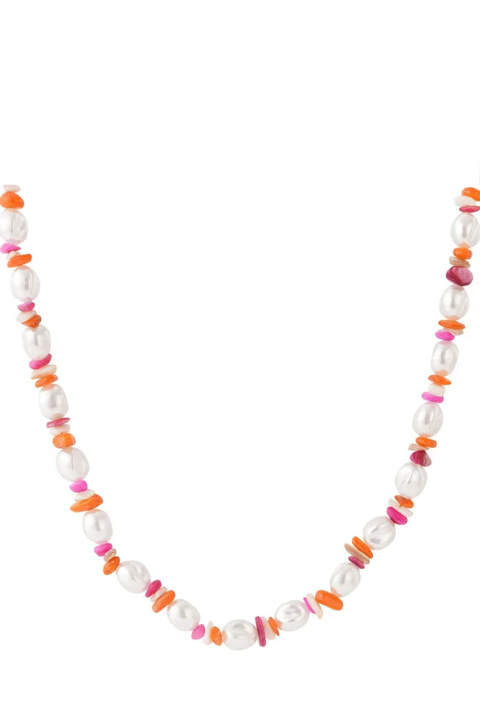 "Pearly shell" necklace