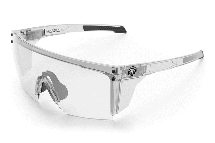 Animation of the Heat Wave Visual Performance XL Lazer Face Z87+ photochromic lens darkening
