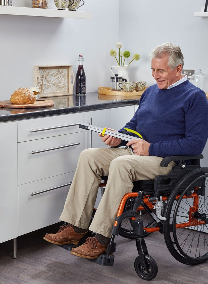 Pro Folding Reacher