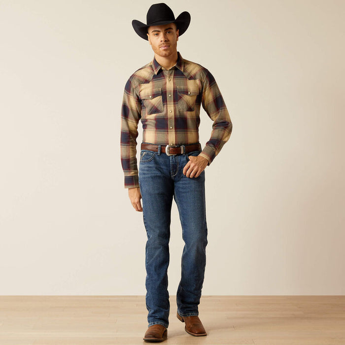Ariat Retro Hale snap shirt in pale khaki, full length view