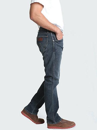 Wrangler Retro slim fit jean in Jerome wash, alternate view of the back pockets
