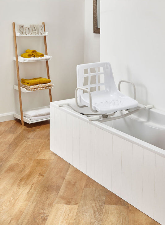 Saturn Swivelling Bath Chair