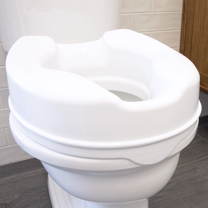 Savanah Raised Toilet Seat