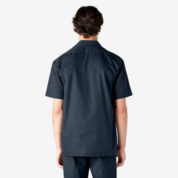 Back view of the Dickies short sleeve work shirt in dark navy with center pleat and yoke