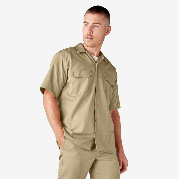 Dickies short sleeve work shirt in khaki, additional alternate view of the chest pockets
