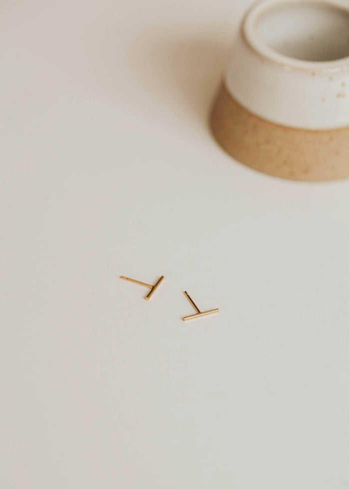 Tiny Bar Studs | 14kt Gold Fill / 6mm