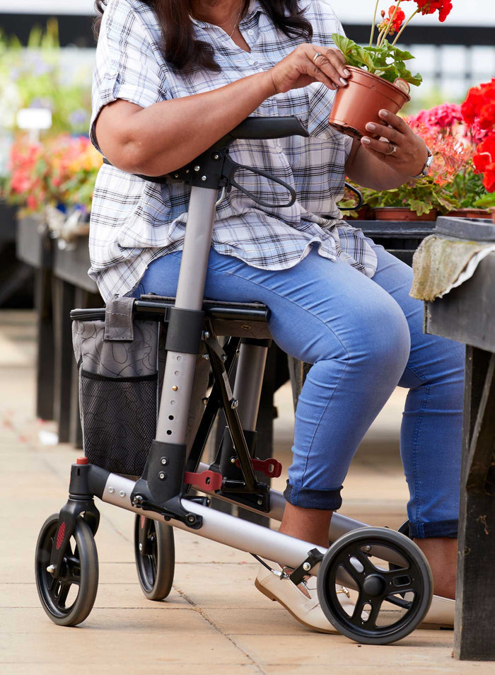 Tuni Spectra Rollator with Carry Bag