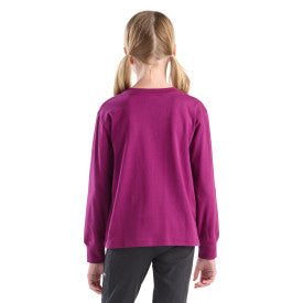 Carhartt youth girls core logo tee in plum caspia, additional product image
